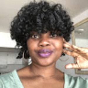 Meet your Posher, Yemisi